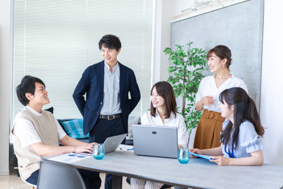 Noriko Connects With Japanese Workforce