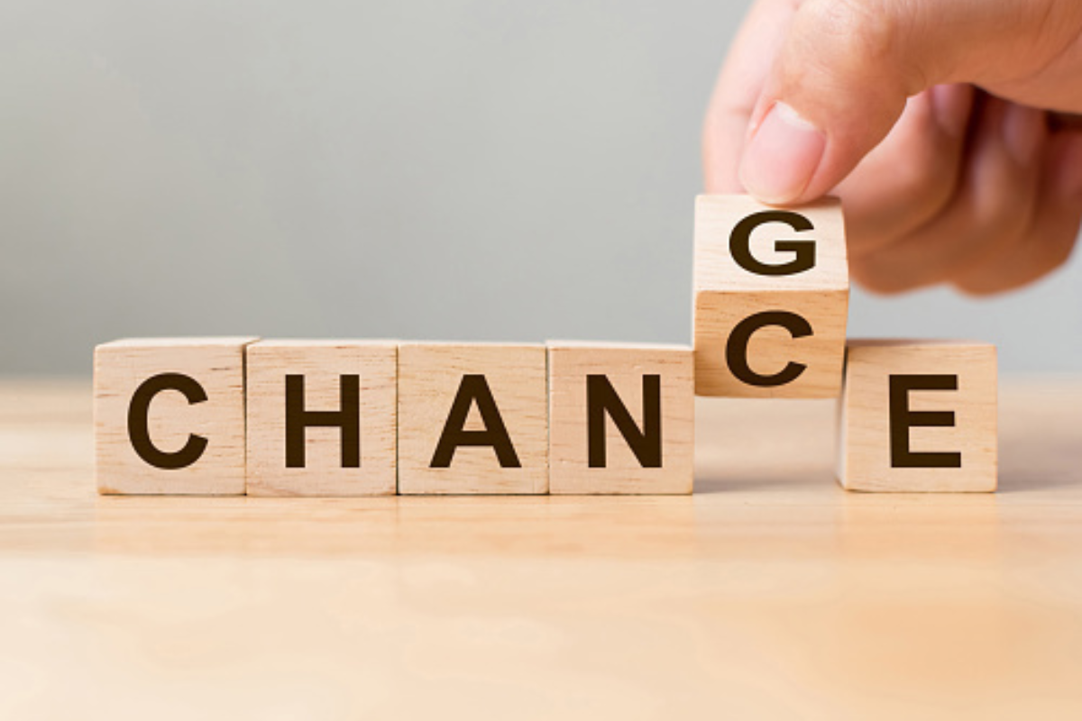 Disruptive Change: How Leaders Navigate Uncertainty